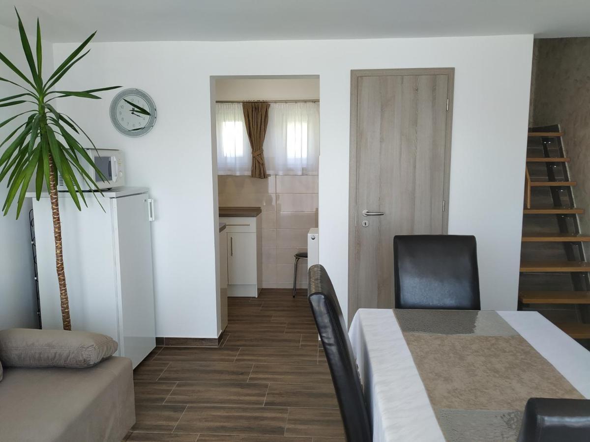 Mogyorósi Apartman Badacsonytördemic Kültér fotó